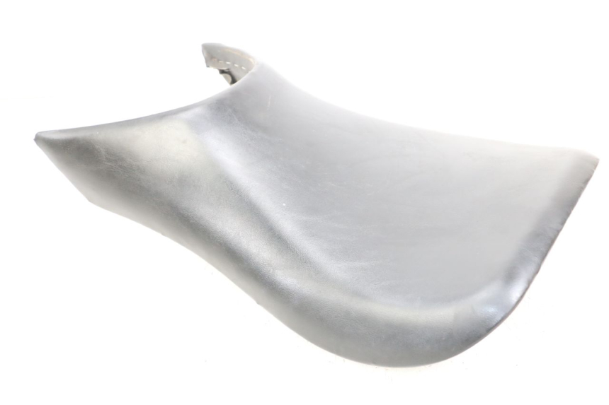 photo de VORNE SITZ HYOSUNG GTR 125 (2006 - 2008) - Technische Nahaufnahme