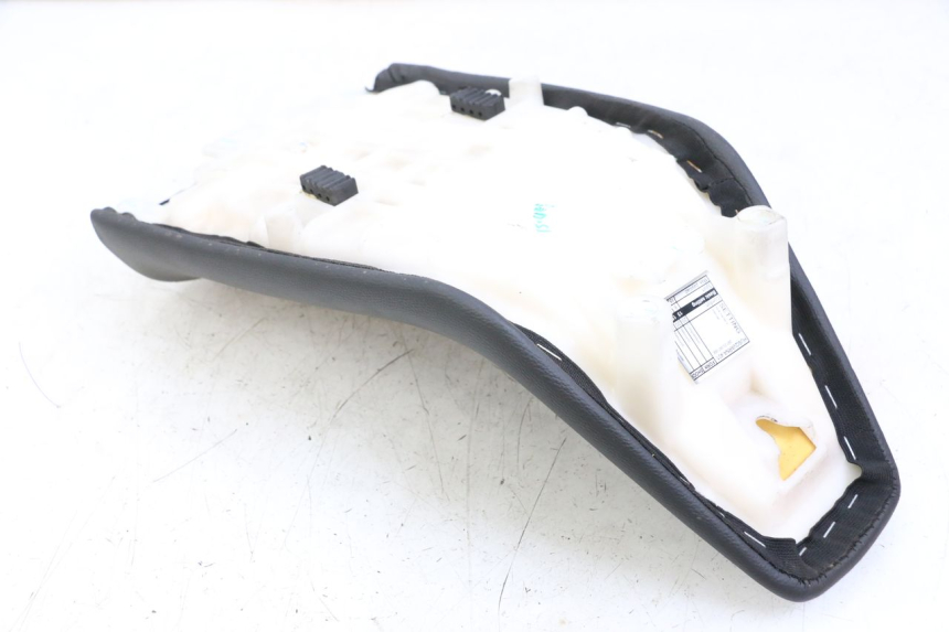 photo de VORNE SITZ HUSQVARNA SVARTPILEN 401 (2018 - 2023) - Detailansicht des Bauteils