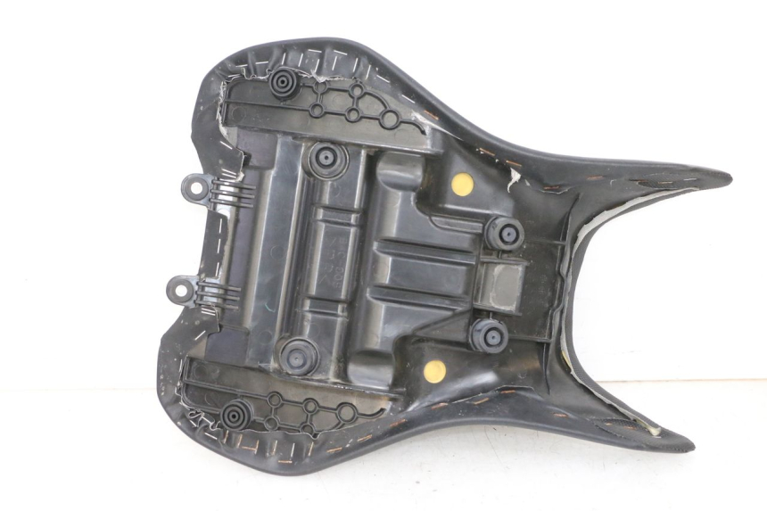 photo de VORNE SITZ YAMAHA MT-07 MT07 ABS 700 (2018 - 2020) - Detailansicht des Bauteils