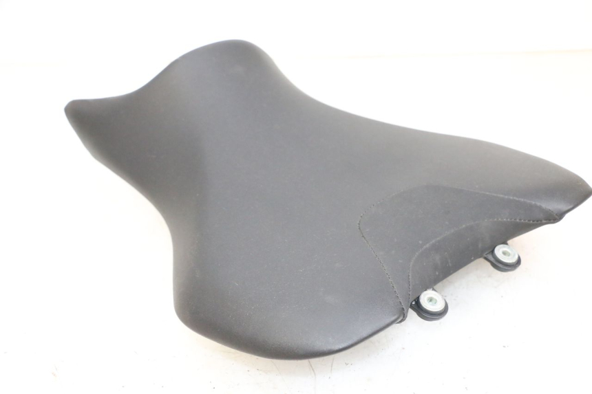 photo de VORNE SITZ YAMAHA MT-07 MT07 ABS 700 (2018 - 2020) - Weitere Ansicht des Artikels