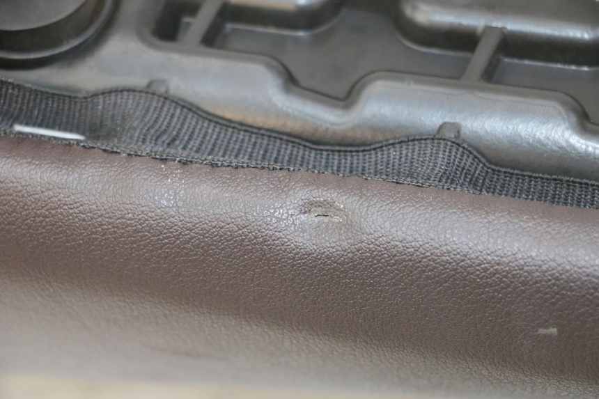 photo de VORNE SITZ ROYAL ENFIELD HYMALAYAN 410 (2016 - 2023) - Detailansicht des Bauteils