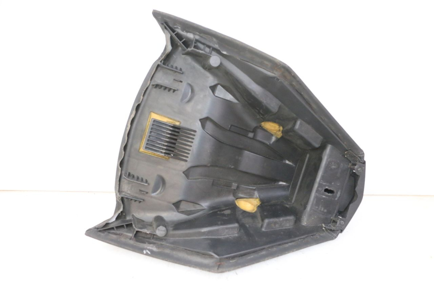 photo de VORNE SITZ PEUGEOT SATELIS 125 (2013 - 2018) - Oberflächenzustand und Material