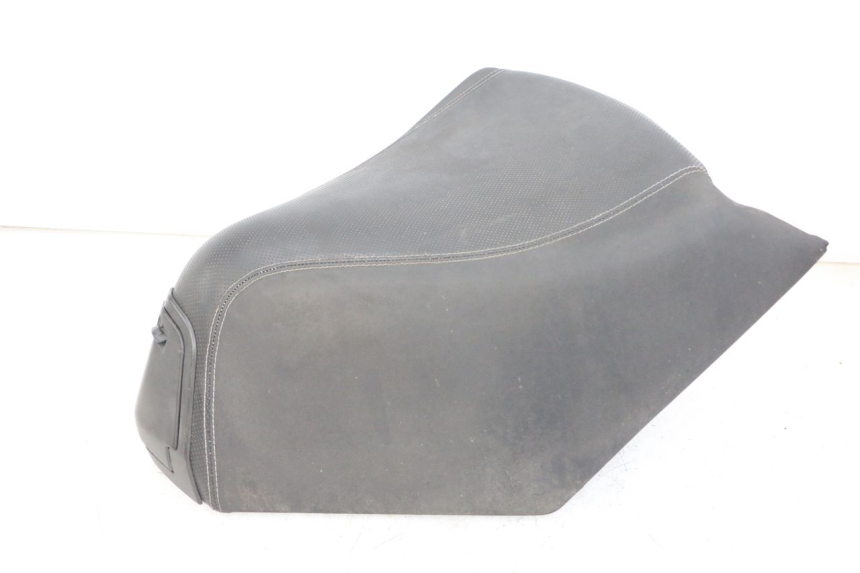 photo de VORNE SITZ PEUGEOT SATELIS 125 (2013 - 2018) - Kennzeichnungen und Originalreferenzen