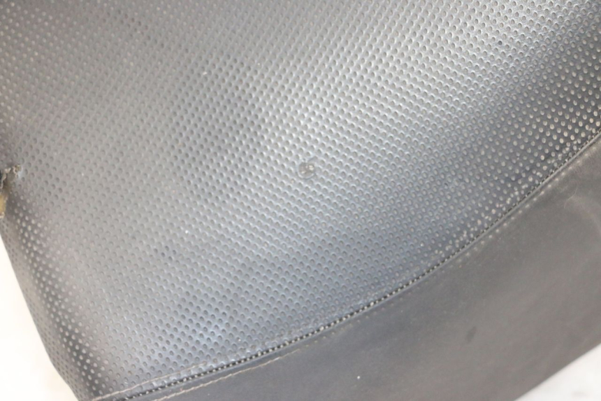 photo de VORNE SITZ PEUGEOT SATELIS 125 (2013 - 2018) - Detailansicht des Bauteils