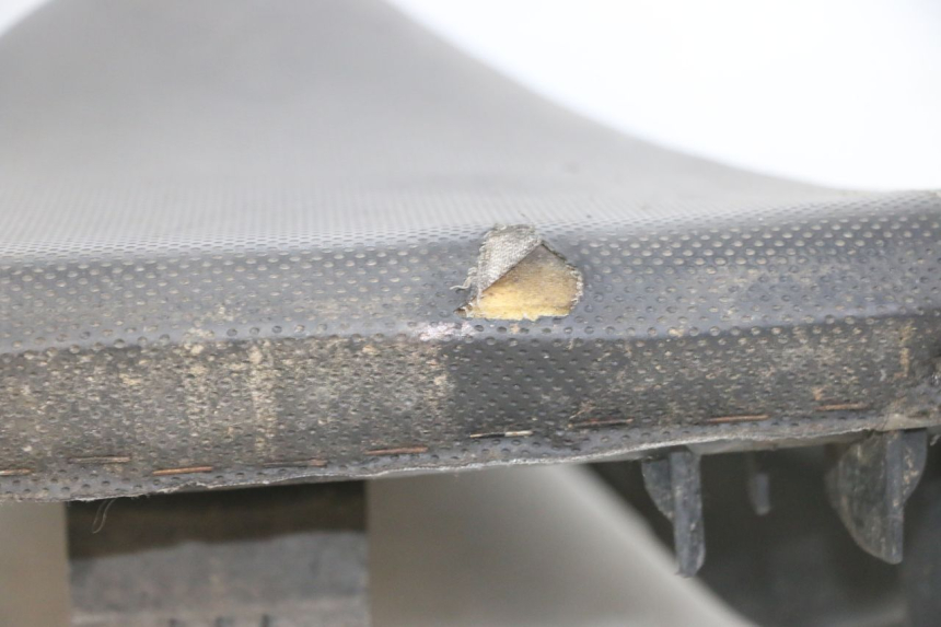 photo de VORNE SITZ PEUGEOT SATELIS 125 (2013 - 2018) - Charakteristische Merkmale