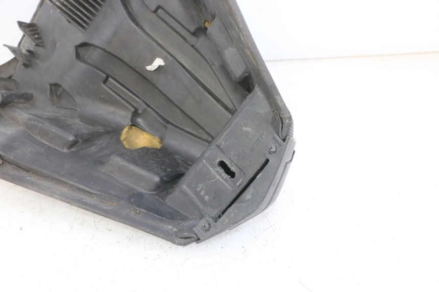 photo de VORNE SITZ PEUGEOT SATELIS 125 (2013 - 2018) - Technische Nahaufnahme