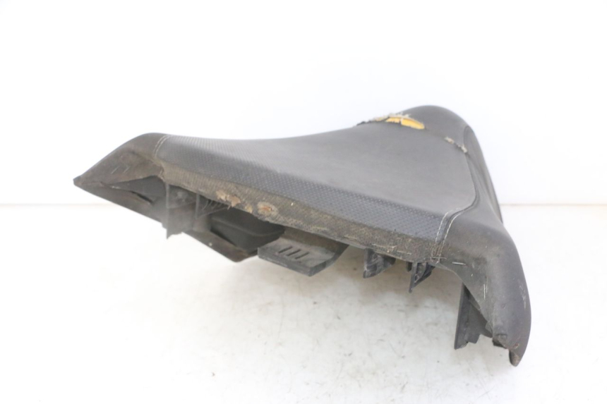 photo de VORNE SITZ PEUGEOT SATELIS 125 (2013 - 2018) - Oberflächenzustand und Material