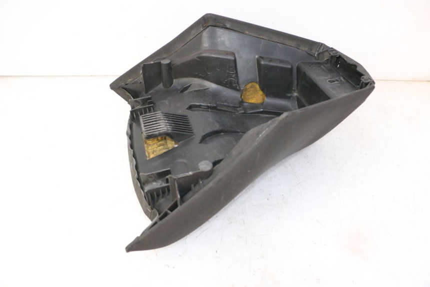 photo de VORDERSITZ PEUGEOT SATELIS 125 (2010 - 2012) - Detailansicht des Bauteils