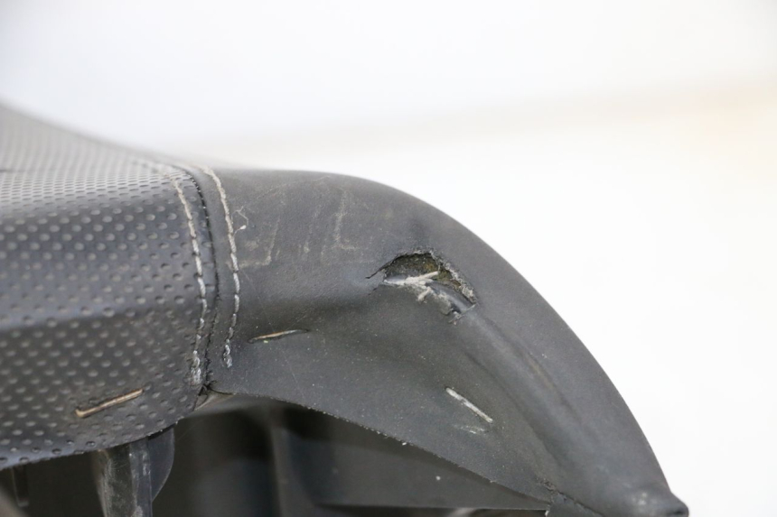 photo de VORDERSITZ PEUGEOT SATELIS 125 (2010 - 2012) - Weitere Ansicht des Artikels