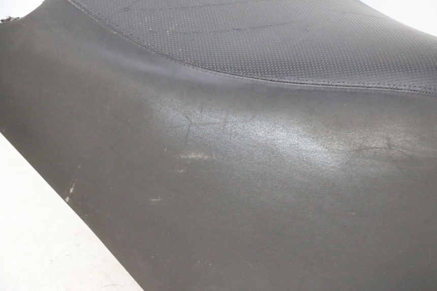 photo de VORDERSITZ PEUGEOT SATELIS 125 (2010 - 2012) - Detaillierte Sichtprüfung