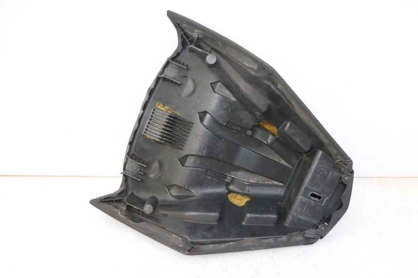 photo de VORDERSITZ PEUGEOT SATELIS 125 (2010 - 2012) - Details der Befestigungspunkte