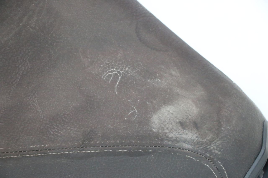 photo de VORDERSITZ PEUGEOT SATELIS 125 (2006 - 2009) - Charakteristische Merkmale