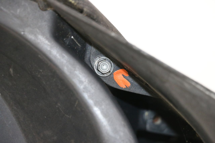 photo de VORNE SITZ APRILIA SR CARB LC 2T 50 (2004 - 2012) - Technische Nahaufnahme