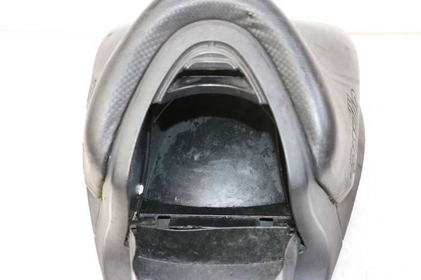 photo de VORDERSITZ APRILIA SR R 2T LC 50 (2018 - 2021) - Charakteristische Merkmale