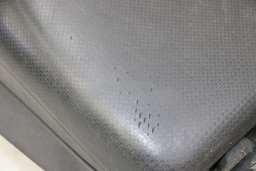 photo de VORDERSITZ APRILIA SR R 2T LC 50 (2018 - 2021) - Detaillierte Sichtprüfung