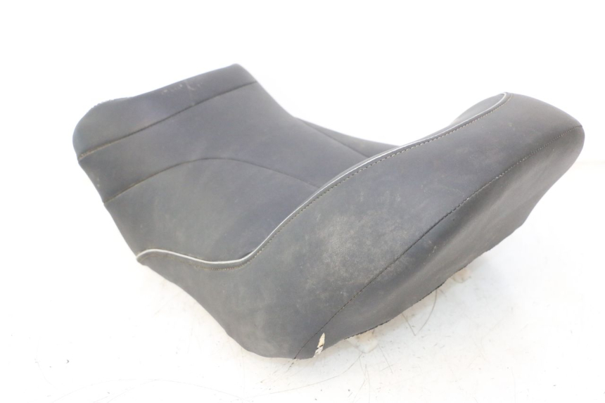 photo de VORNE SITZ SUZUKI SV S 650 (2003 - 2009) - Zoom auf Komponenten