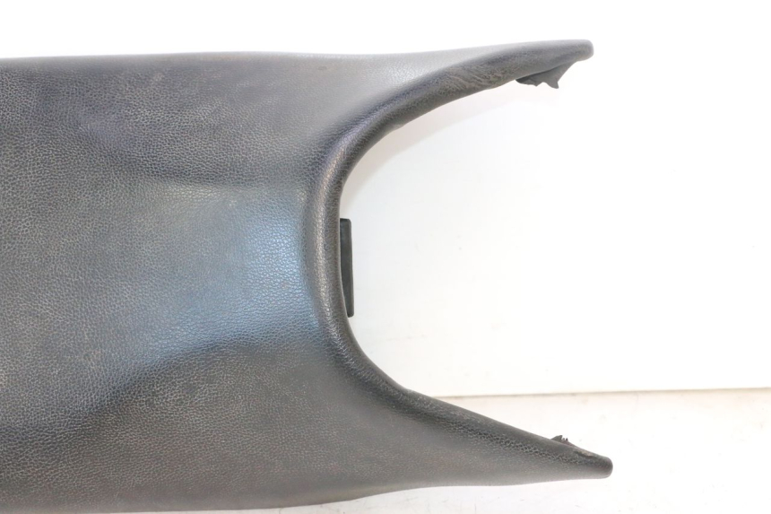 photo de VORNE SITZ DAELIM VJ ROADWIN 125 (2004 - 2007) - Zoom auf Gebrauchszustand