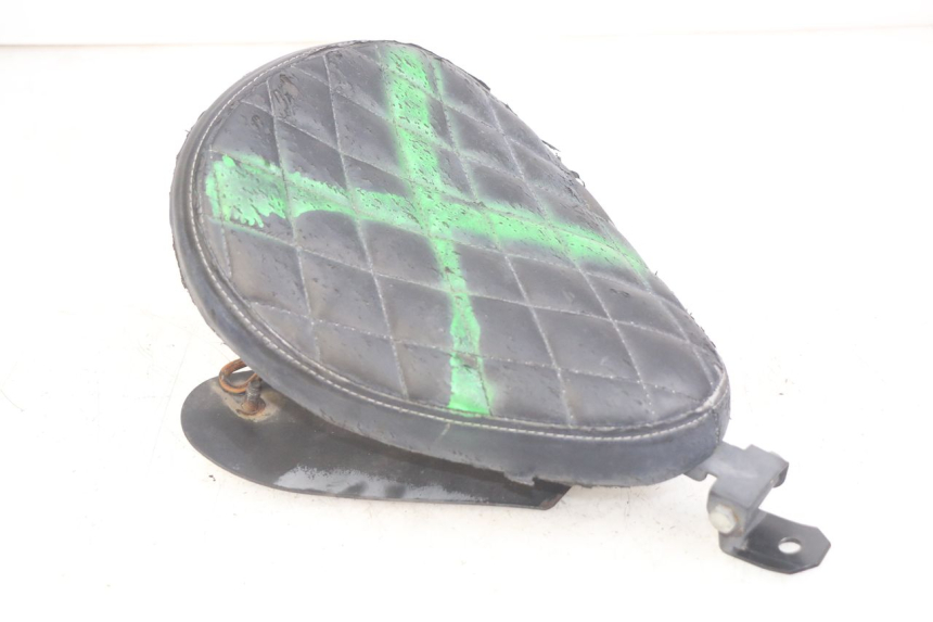 photo de VORDERSITZ DAELIM VL DAYSTAR 125 (2000 - 2011) - Hauptansicht