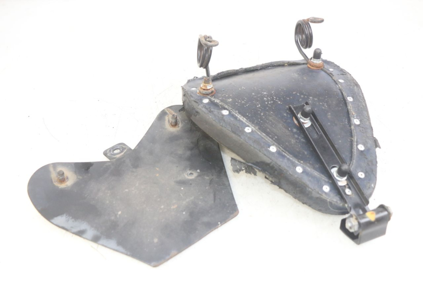 photo de VORDERSITZ DAELIM VL DAYSTAR 125 (2000 - 2011) - Zoom auf Gebrauchszustand