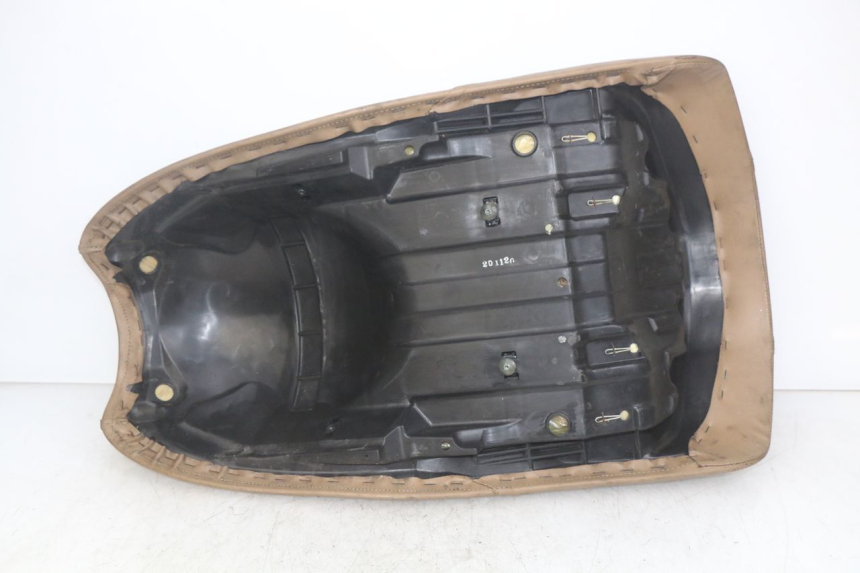 photo de VORDERSITZ YAMAHA YP MAJESTY 400 (2004 - 2008) - Hochauflösende Nahaufnahme