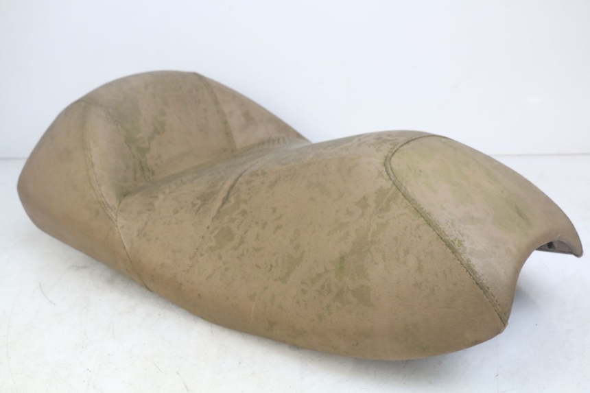 photo de VORDERSITZ YAMAHA YP MAJESTY 400 (2004 - 2008) - Fokus auf die Struktur