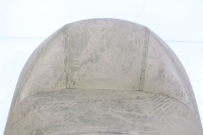 photo de VORDERSITZ YAMAHA YP MAJESTY 400 (2004 - 2008) - Zoom auf Gebrauchszustand