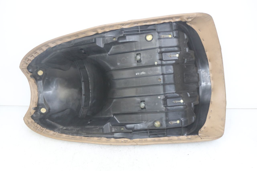 photo de VORDERSITZ YAMAHA YP MAJESTY 400 (2004 - 2008) - Technische Nahaufnahme