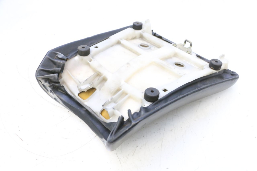 photo de VORNE SITZ YAMAHA YZF R GENESIS 750 (1993 - 1998) - Details der Befestigungspunkte