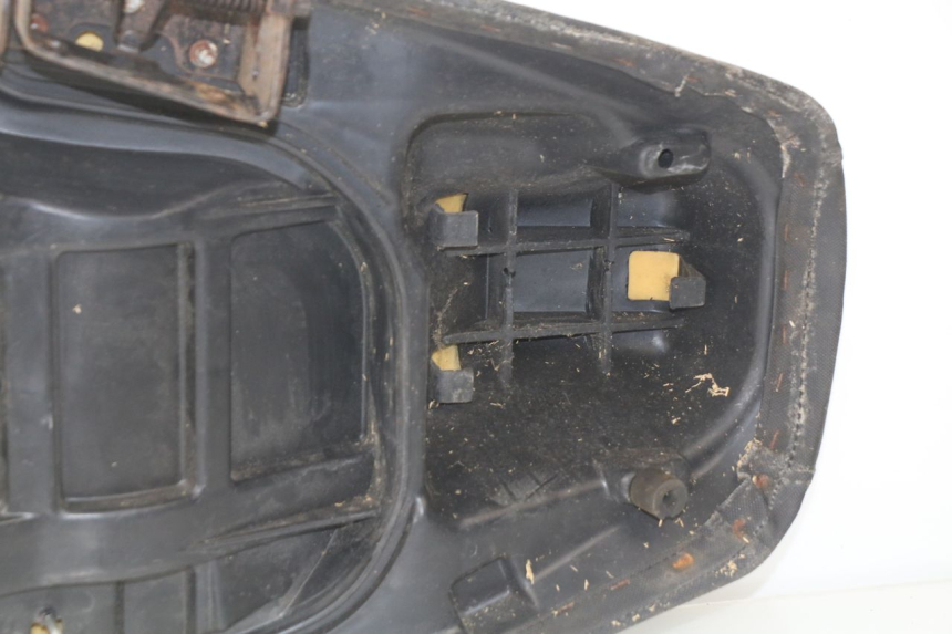 photo de SITZBANK JONWAY AZTRAL 125 (2008 - 2017) - Weitere Ansicht des Artikels