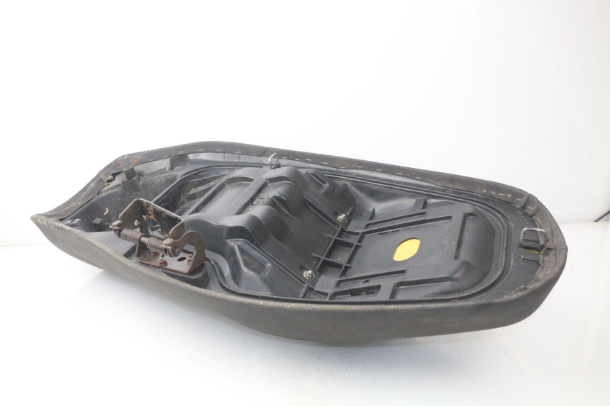 photo de SITZBANK JONWAY AZTRAL 125 (2008 - 2017) - Geprüftes Gebrauchtteil