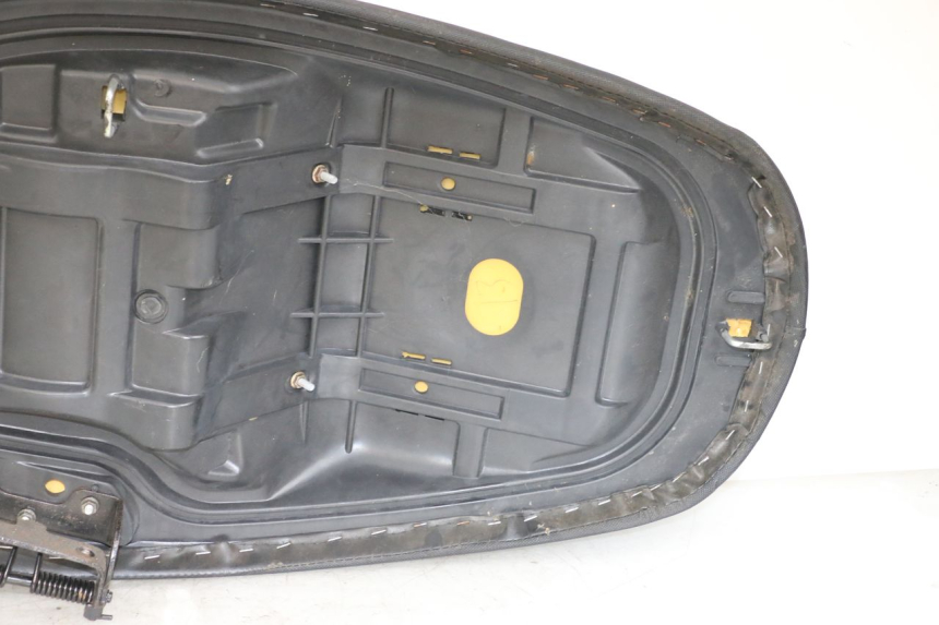 photo de SITZBANK JONWAY AZTRAL 125 (2008 - 2017) - Technische Nahaufnahme