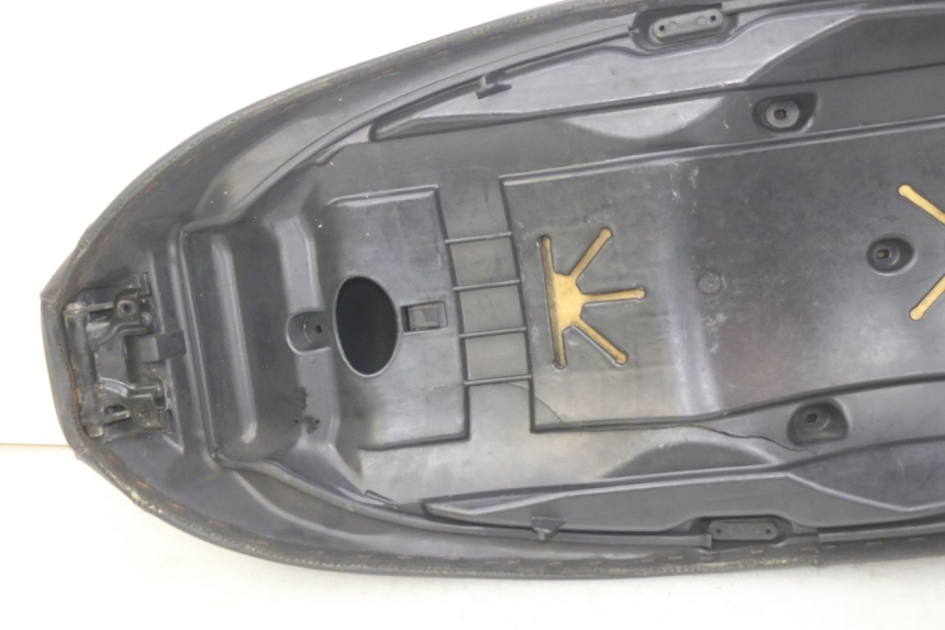 photo de SELLE PIAGGIO BEVERLY 125 (2010 - 2015) - Detaillierte Sichtprüfung