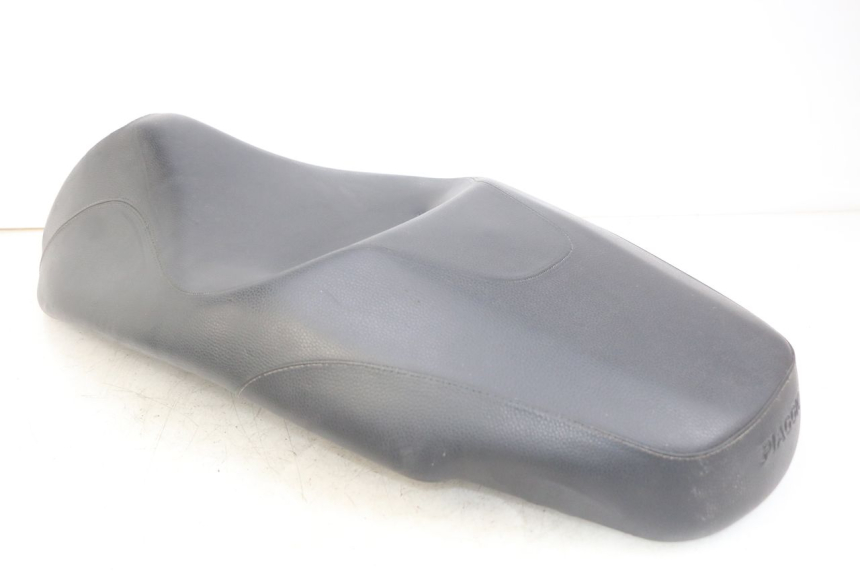 photo de SELLE PIAGGIO BEVERLY 125 (2010 - 2015) - Oberflächenzustand und Material