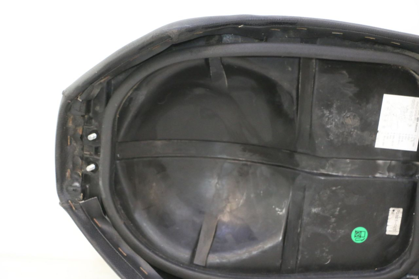 photo de SITZ MBK BOOSTER ROCKET 50 (2004 - 2016) - Kennzeichnungen und Originalreferenzen