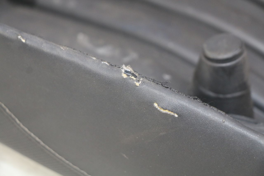 photo de SELLE MBK BOOSTER SPIRIT 50 (2004 - 2017) - Hochauflösende Nahaufnahme