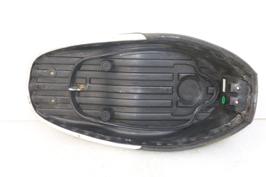 photo de SELLE MBK BOOSTER SPIRIT 50 (2004 - 2017) - Zoom auf Komponenten