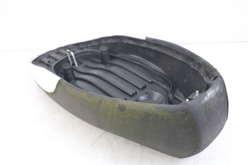 photo de SELLE MBK BOOSTER SPIRIT 50 (2004 - 2017) - Gesamtansicht des Produkts