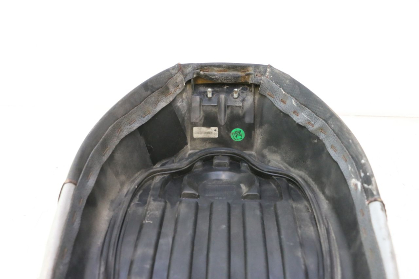 photo de SELLE MBK BOOSTER SPIRIT 50 (2004 - 2017) - Details der Befestigungspunkte