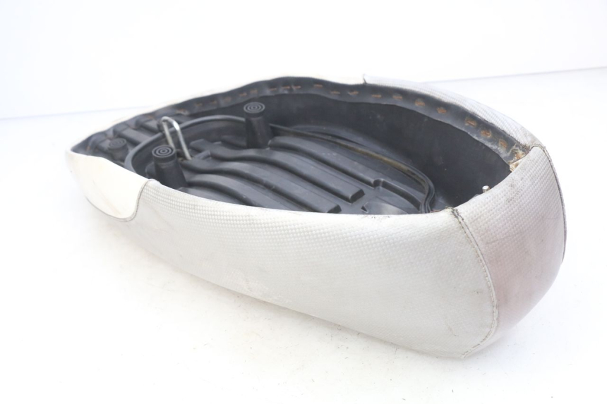 photo de SELLE MBK BOOSTER SPIRIT NAKED 50 (2004 - 2017) - Weitere Ansicht des Artikels