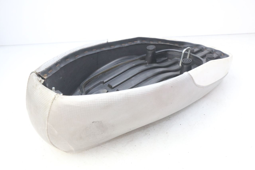 photo de SELLE MBK BOOSTER SPIRIT NAKED 50 (2004 - 2017) - Kennzeichnungen und Originalreferenzen