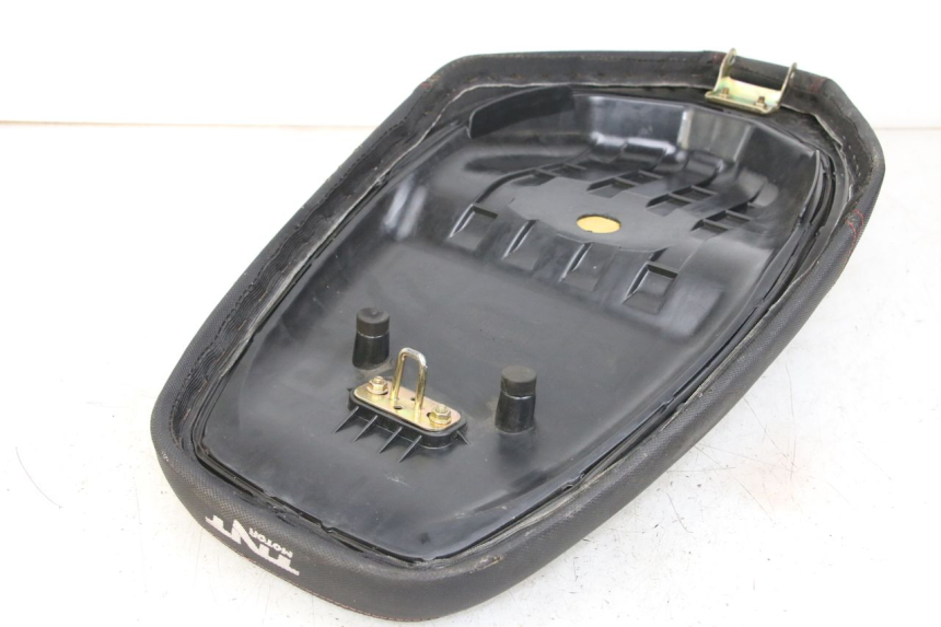 photo de SITZ TNT MOTOR BOSTON 4T 50 (2018 - 2025) - Zoom auf Gebrauchszustand