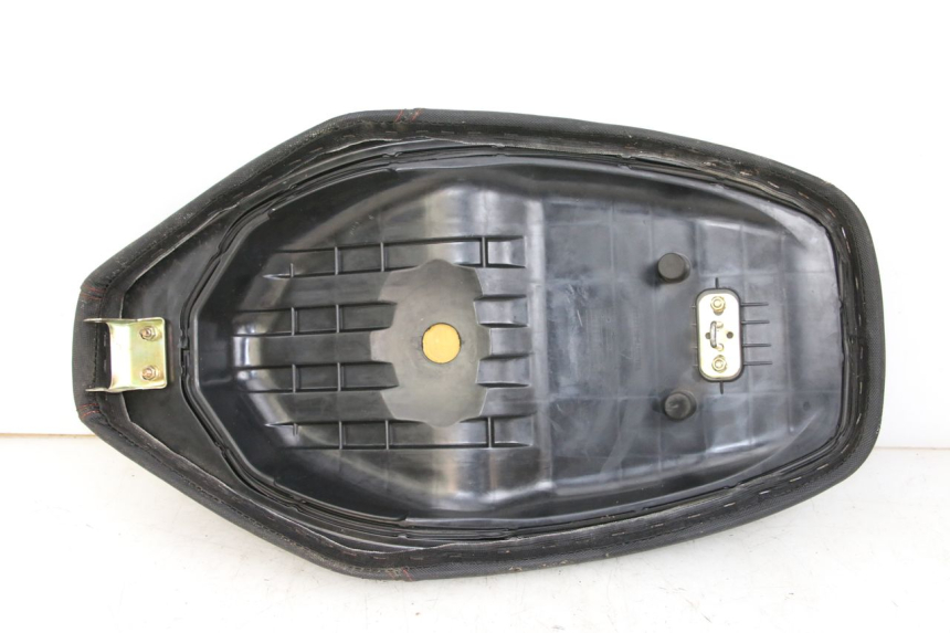 photo de SITZ TNT MOTOR BOSTON 4T 50 (2018 - 2025) - Oberflächenzustand und Material