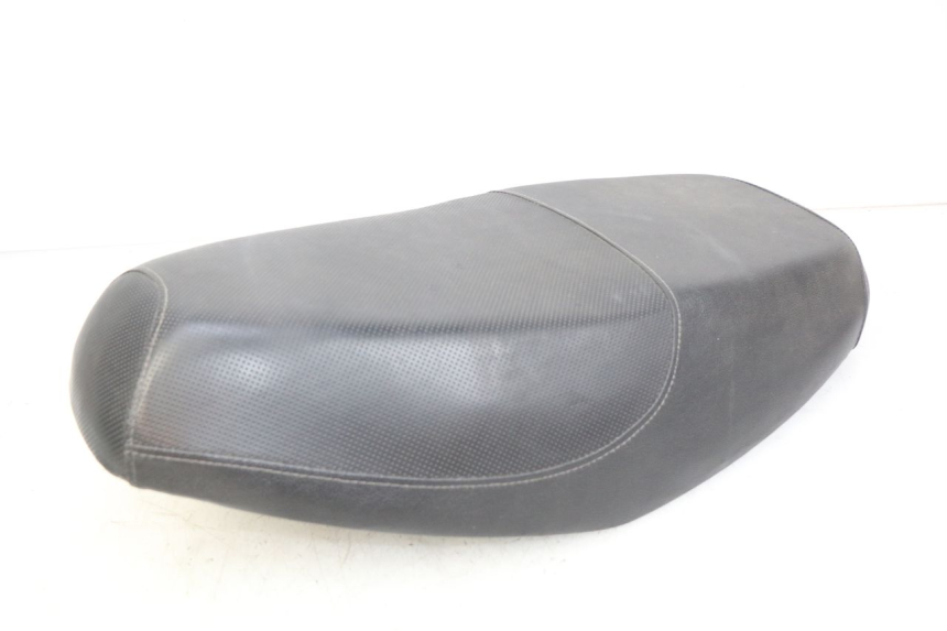 photo de SITZBANK BAOTIAN BT 49 QT-9 50 (2006 - 2010) - Zoom auf Gebrauchszustand