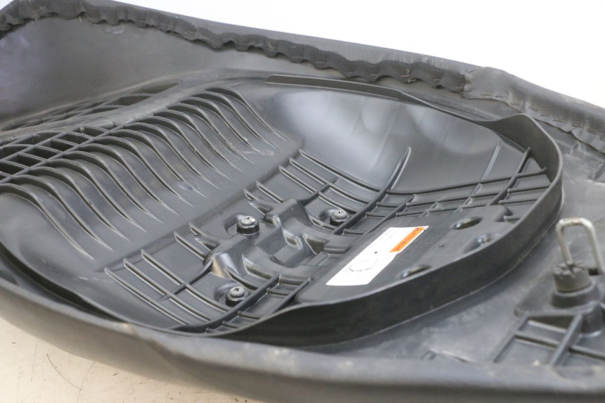 photo de SITZBANK SUZUKI BURGMAN 125 (2007 - 2014) - Detailansicht des Bauteils