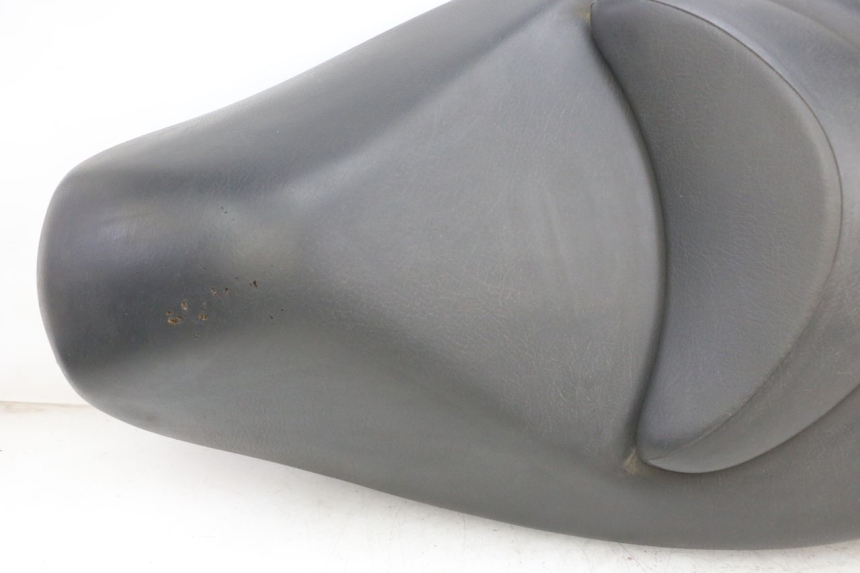 photo de SITZBANK SUZUKI BURGMAN 125 (2007 - 2014) - Zoom auf Komponenten