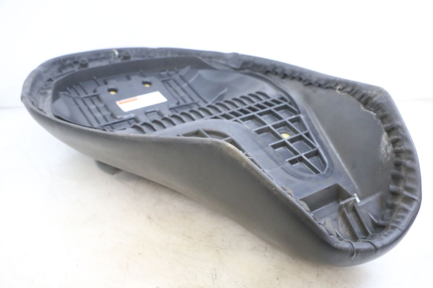 photo de SITZBANK SUZUKI BURGMAN 125 (2007 - 2014) - Alternative Perspektive