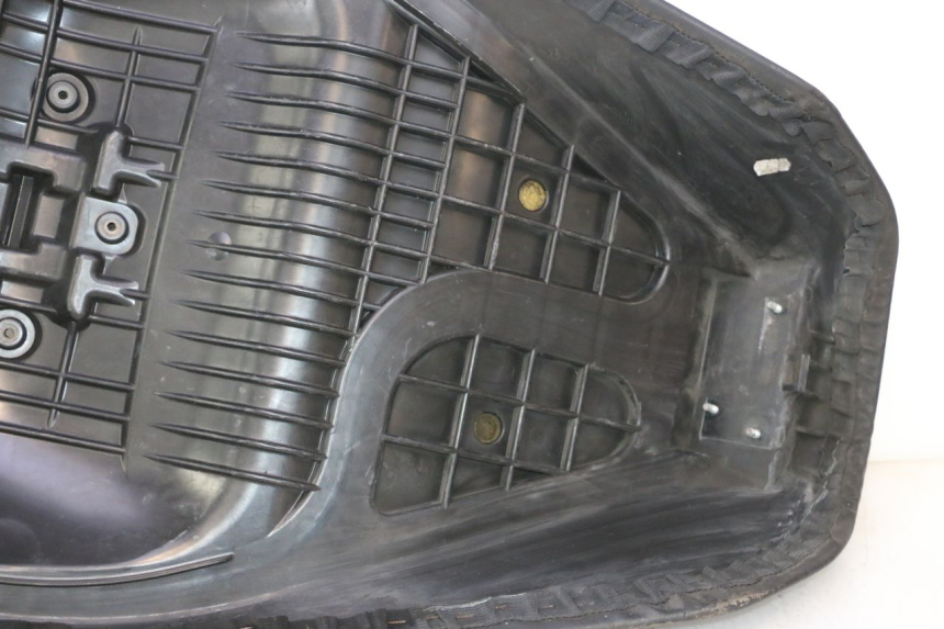 photo de SITZBANK SUZUKI BURGMAN 125 (2007 - 2014) - Hochauflösende Nahaufnahme