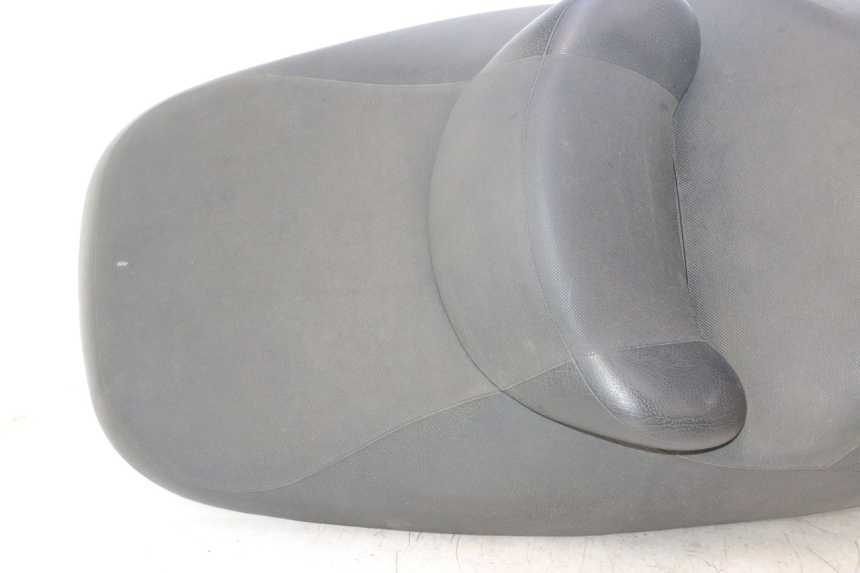photo de SITZ SUZUKI BURGMAN EXECUTIVE ABS 650 (2006 - 2012) - Detailansicht des Bauteils