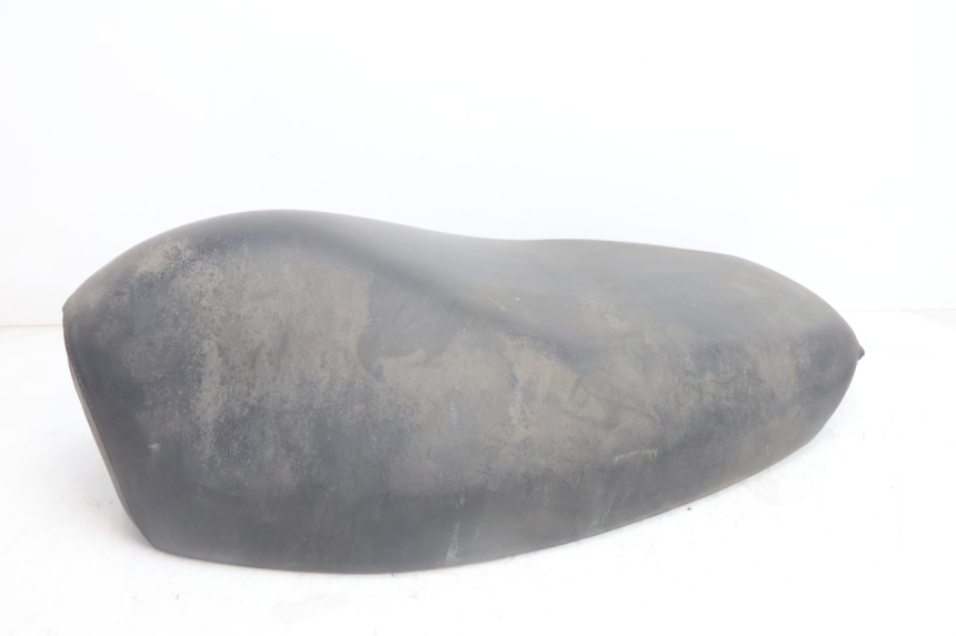 photo de SELLE PEUGEOT BUXY 50 (1993 - 1998) - Details der Befestigungspunkte