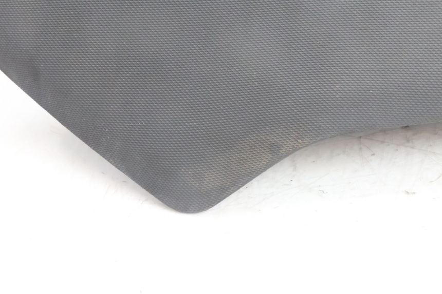 photo de SITZBANK YAMAHA BW'S BWS 125 (2010 - 2013) - Details der Befestigungspunkte